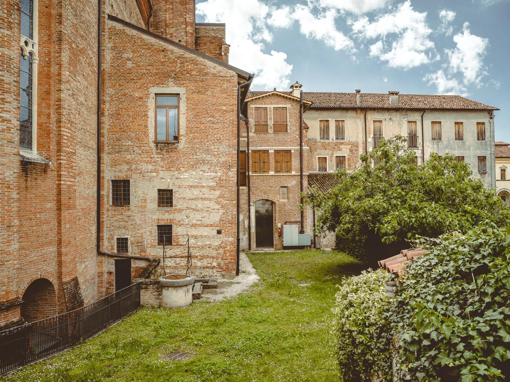 Bre Apartments - Aedes Виченца Экстерьер фото